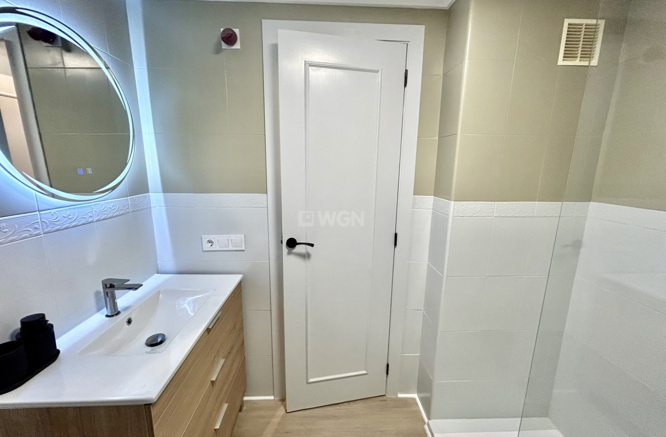 Reventa - Apartamento / piso - Torrevieja - Costa Blanca