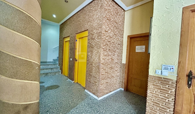 Reventa - Apartamento / piso - Torrevieja - Costa Blanca