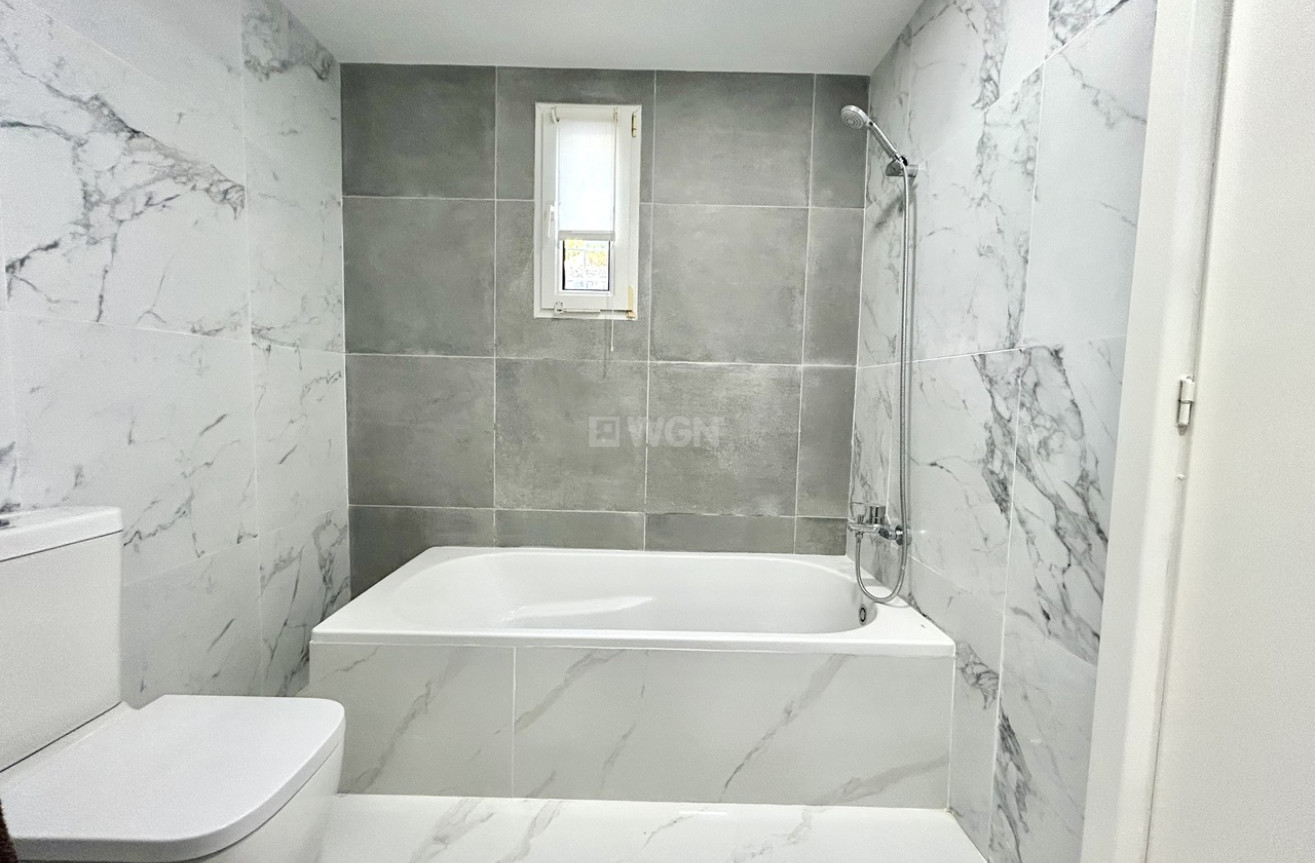 Reventa - Villa - Villamartin - Costa Blanca