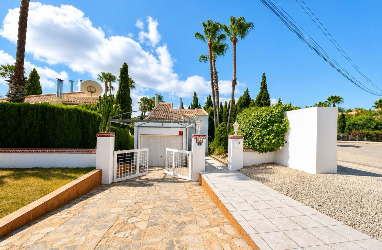 Reventa - Villa - Villamartin - Costa Blanca