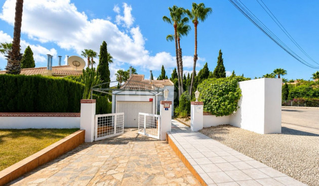 Reventa - Villa - Villamartin - Costa Blanca