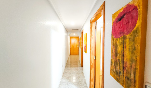 Odsprzedaż - Mieszkanie w bloku - Guardamar del Segura - Costa Blanca