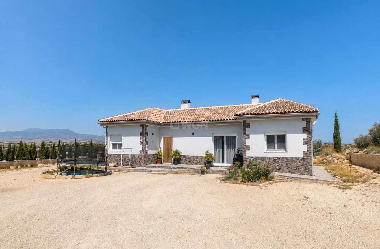 Wiederverkauf - Villa - Pinoso - Inland