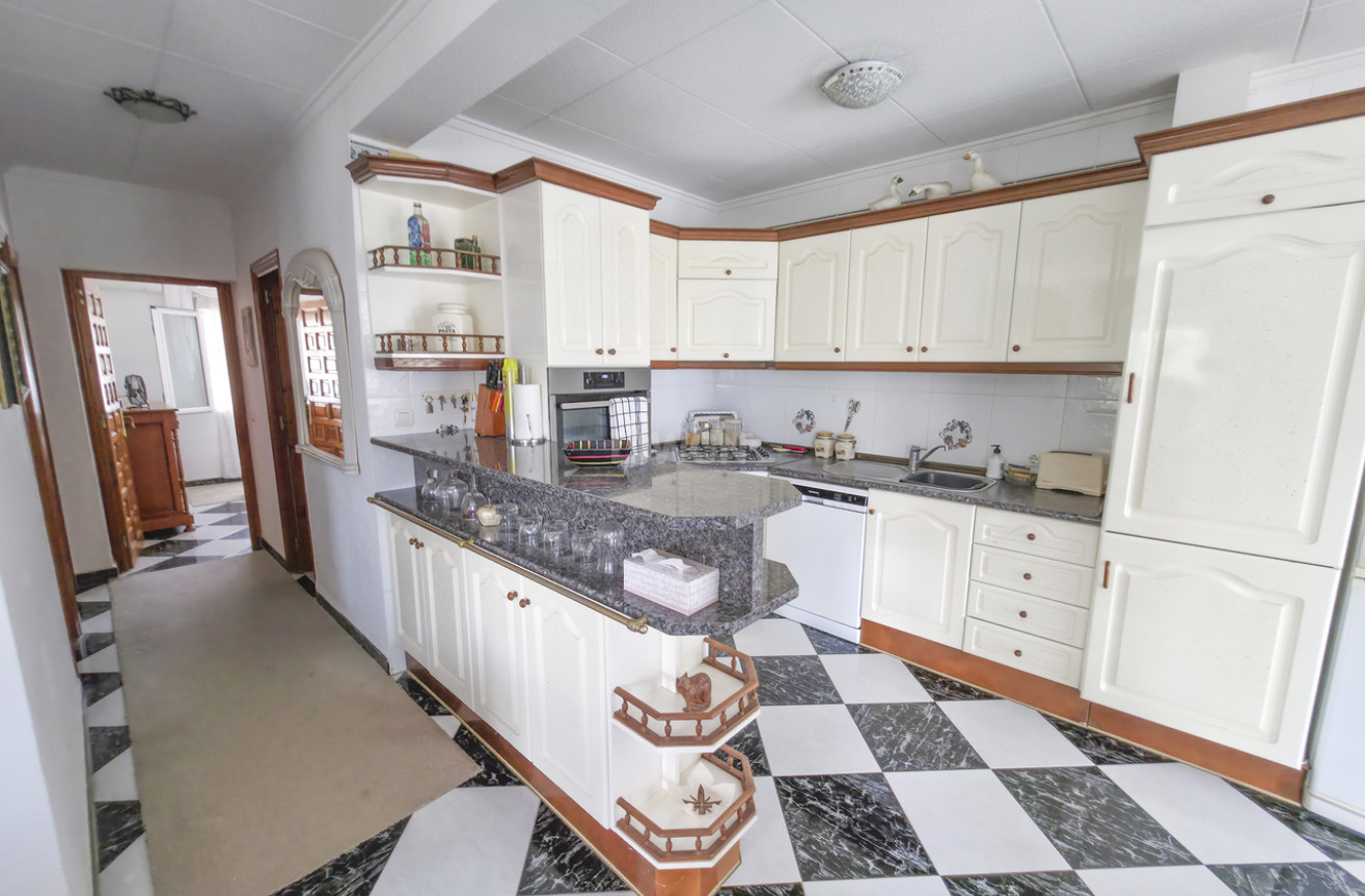Resale - Villa - Torrevieja - Costa Blanca