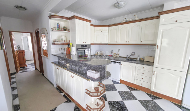 Resale - Villa - Torrevieja - Costa Blanca