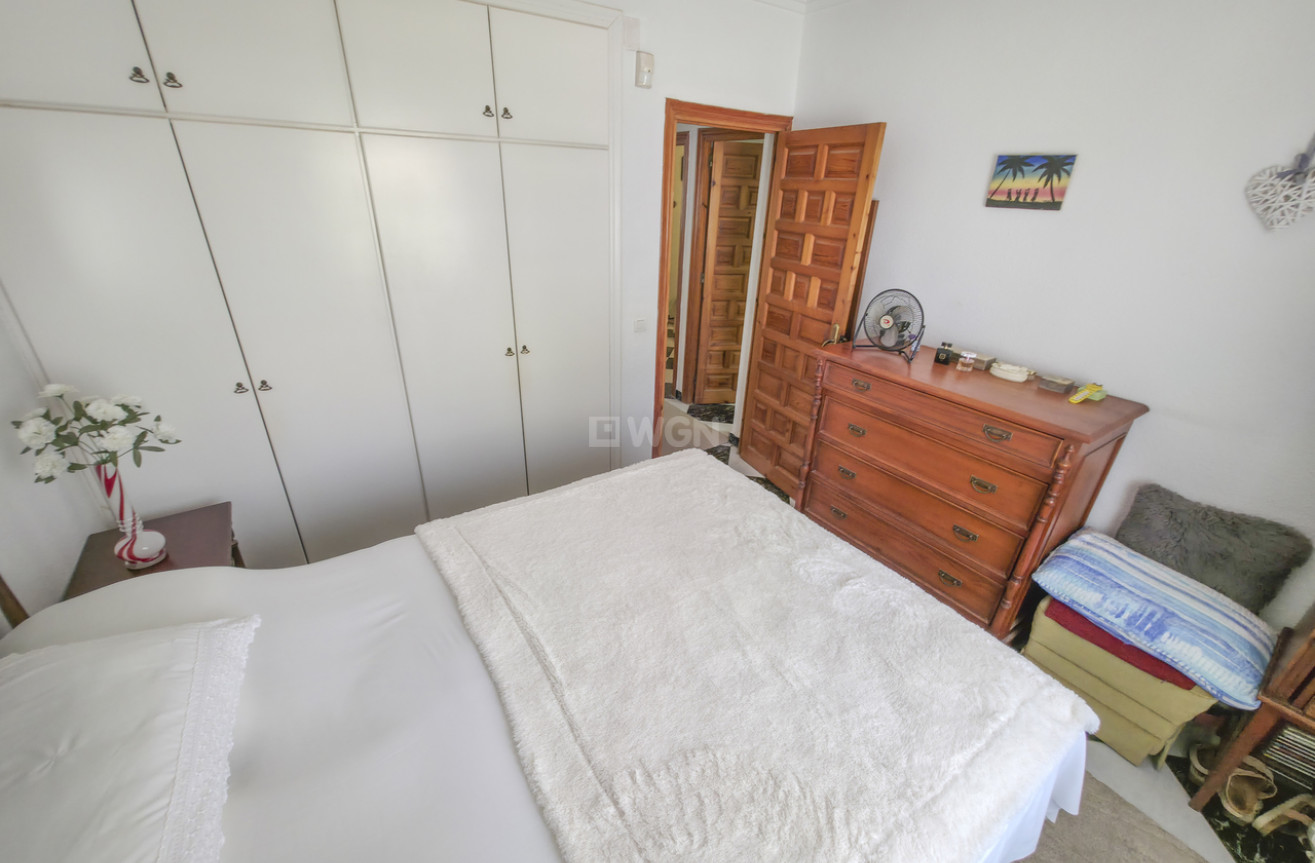 Resale - Villa - Torrevieja - Costa Blanca