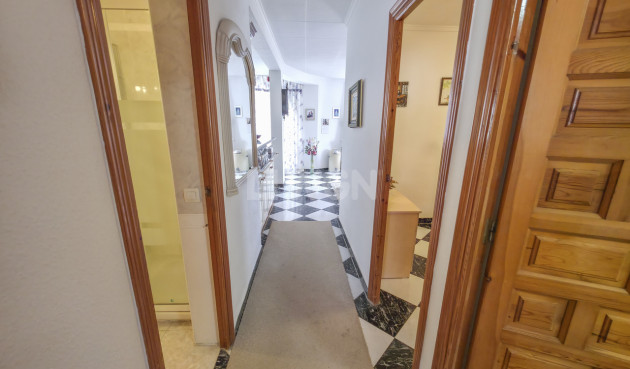 Resale - Villa - Torrevieja - Costa Blanca