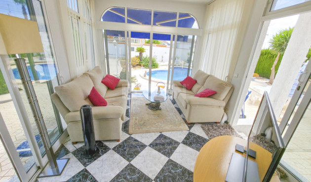 Resale - Villa - Torrevieja - Costa Blanca