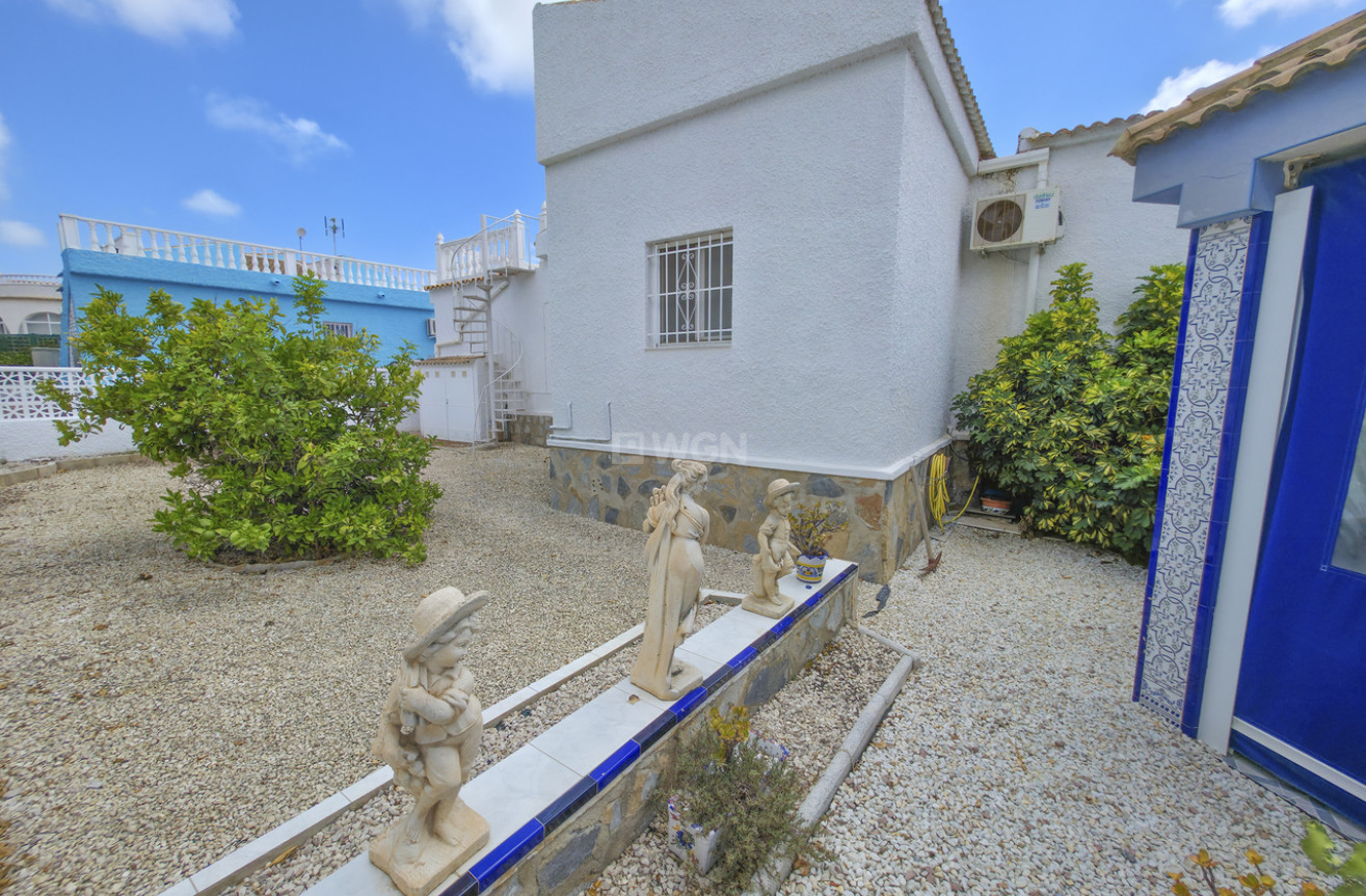 Resale - Villa - Torrevieja - Costa Blanca