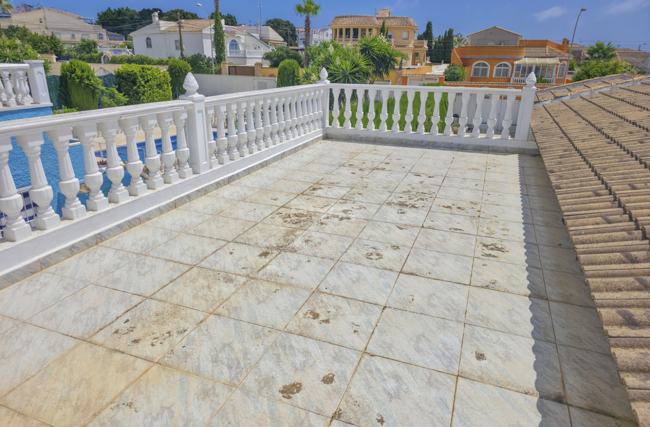 Resale - Villa - Torrevieja - Costa Blanca