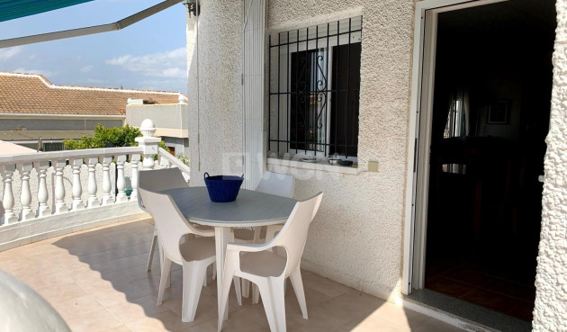 Odsprzedaż - Villa - Torrevieja - La Siesta - El Salado - Torreta