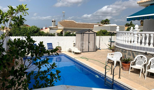 Odsprzedaż - Villa - Torrevieja - La Siesta - El Salado - Torreta