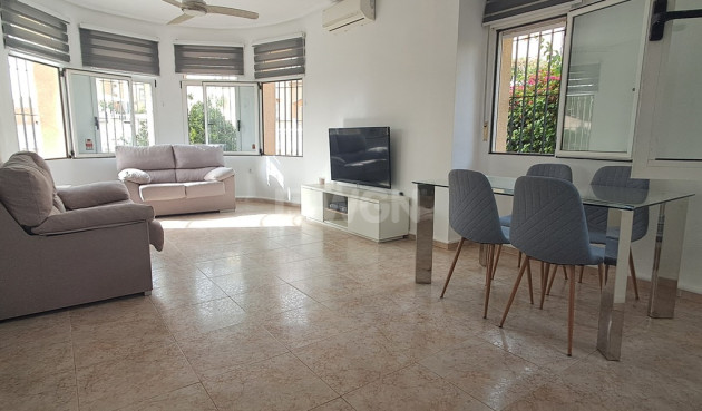 Wiederverkauf - Villa - Villamartin - Costa Blanca