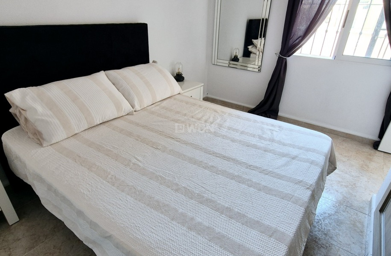 Wiederverkauf - Villa - Villamartin - Costa Blanca