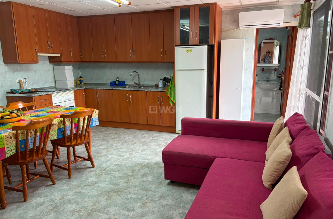 Odsprzedaż - Casa con terreno - Murcia - Cañadas de San Pedro