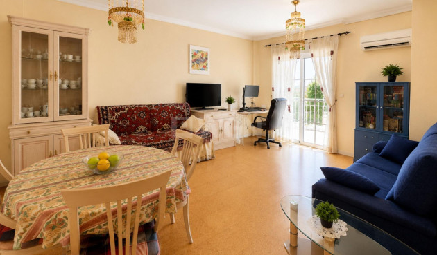 Resale - Bungalow - Orihuela Costa - Lomas de Cabo Roig