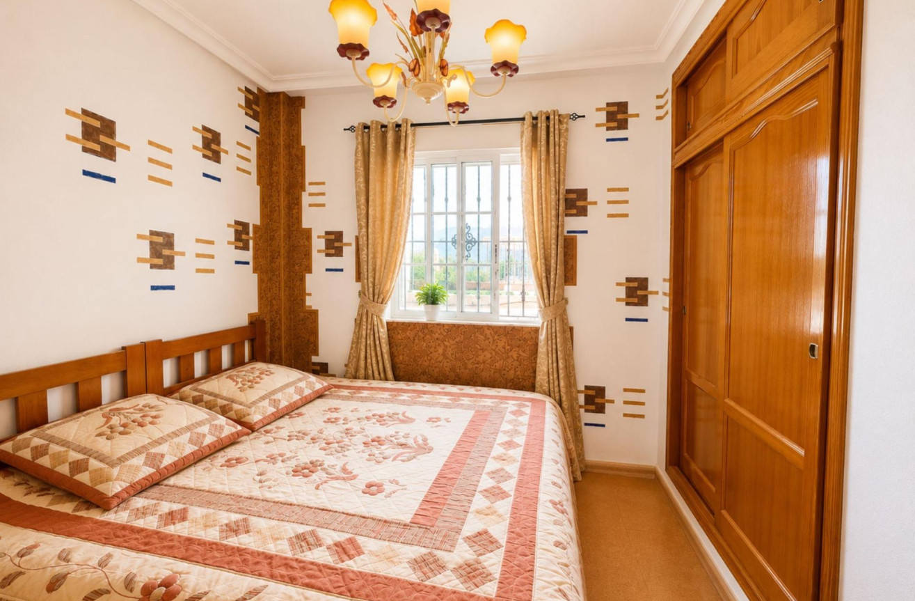 Resale - Bungalow - Orihuela Costa - Lomas de Cabo Roig