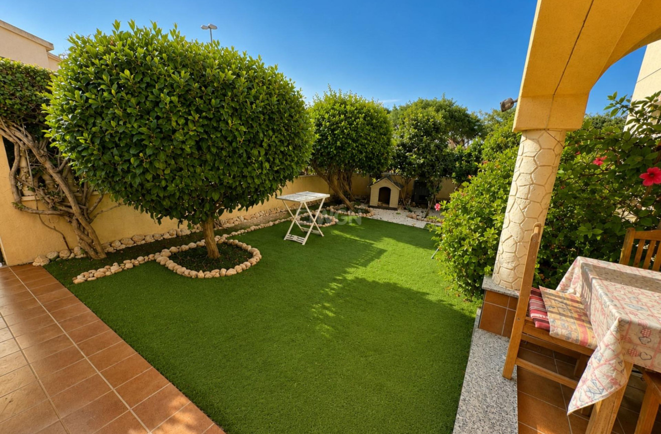 Resale - Bungalow - Orihuela Costa - Lomas de Cabo Roig