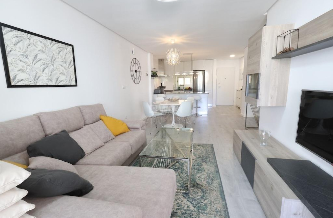 Odsprzedaż - Mieszkanie w bloku - Orihuela Costa - Costa Blanca