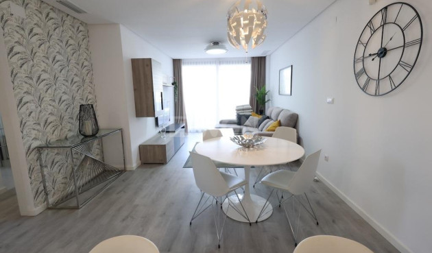 Odsprzedaż - Mieszkanie w bloku - Orihuela Costa - Costa Blanca
