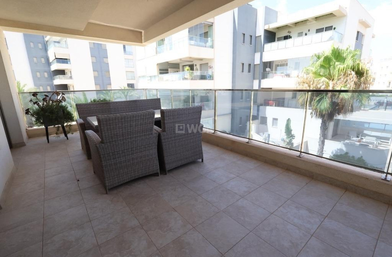 Odsprzedaż - Mieszkanie w bloku - Orihuela Costa - Costa Blanca