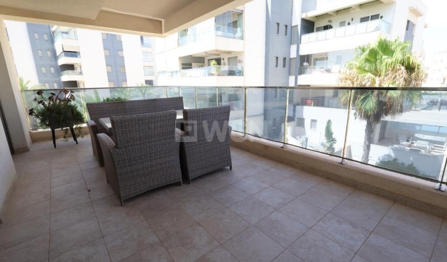 Odsprzedaż - Mieszkanie w bloku - Orihuela Costa - Costa Blanca