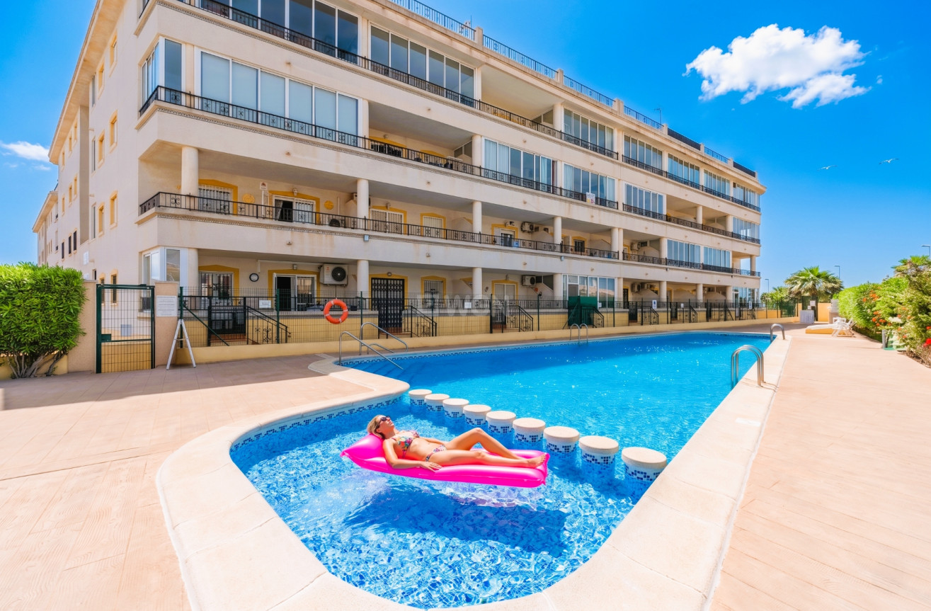 Odsprzedaż - Mieszkanie w bloku - Playa Flamenca - Costa Blanca