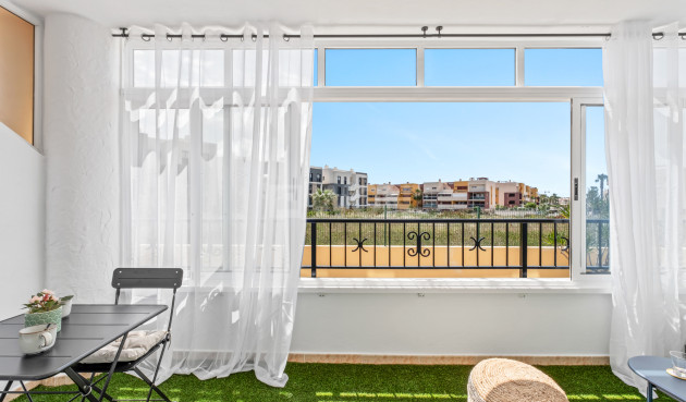 Odsprzedaż - Mieszkanie w bloku - Playa Flamenca - Costa Blanca