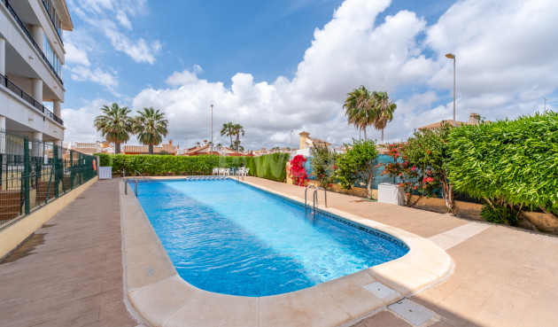 Odsprzedaż - Mieszkanie w bloku - Playa Flamenca - Costa Blanca
