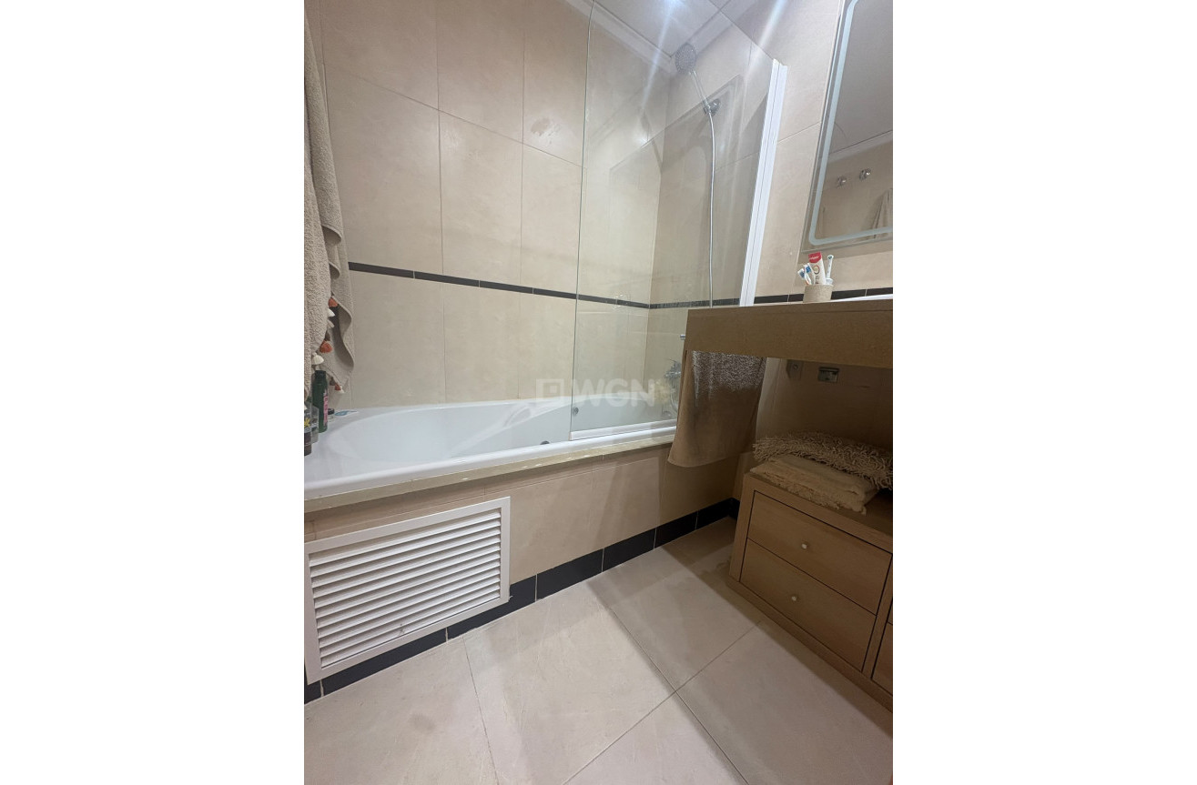 Odsprzedaż - Mieszkanie w bloku - Denia - Costa Blanca