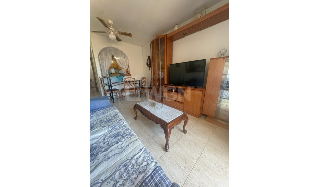 Odsprzedaż - Mieszkanie w bloku - Torrevieja - Costa Blanca