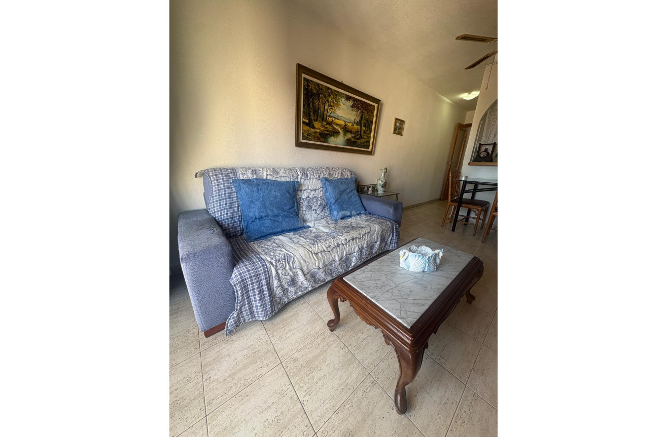 Odsprzedaż - Mieszkanie w bloku - Torrevieja - Costa Blanca
