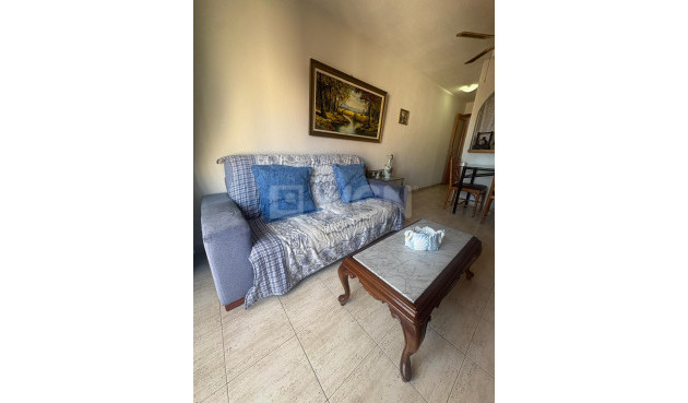 Odsprzedaż - Mieszkanie w bloku - Torrevieja - Costa Blanca
