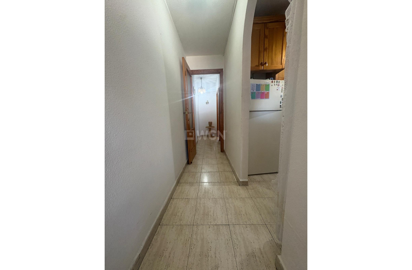 Odsprzedaż - Mieszkanie w bloku - Torrevieja - Costa Blanca