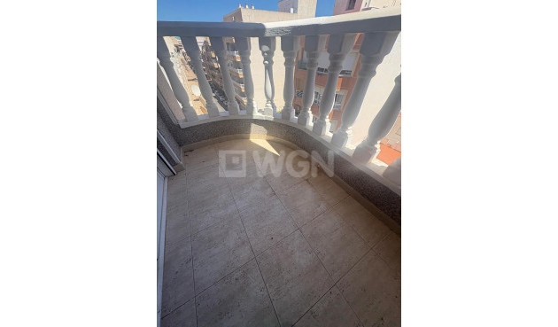 Odsprzedaż - Mieszkanie w bloku - Torrevieja - Costa Blanca