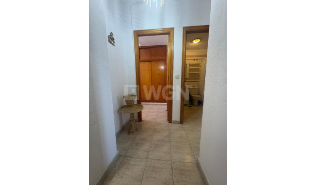 Odsprzedaż - Mieszkanie w bloku - Torrevieja - Costa Blanca