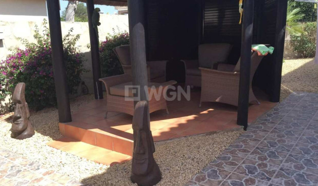 Resale - Villa - Rojales