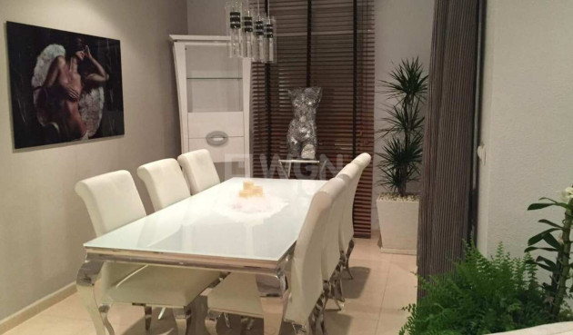 Resale - Villa - Rojales