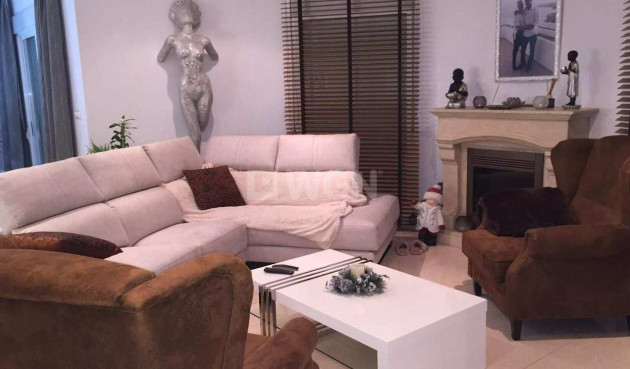 Resale - Villa - Rojales