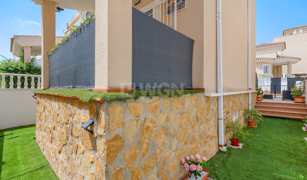 Odsprzedaż - Villa - San Miguel de Salinas - Costa Blanca