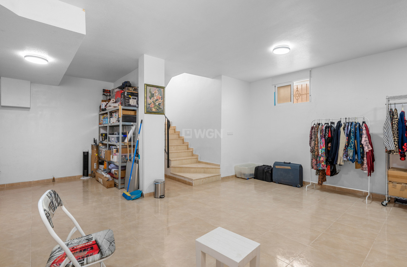 Odsprzedaż - Villa - San Miguel de Salinas - Costa Blanca