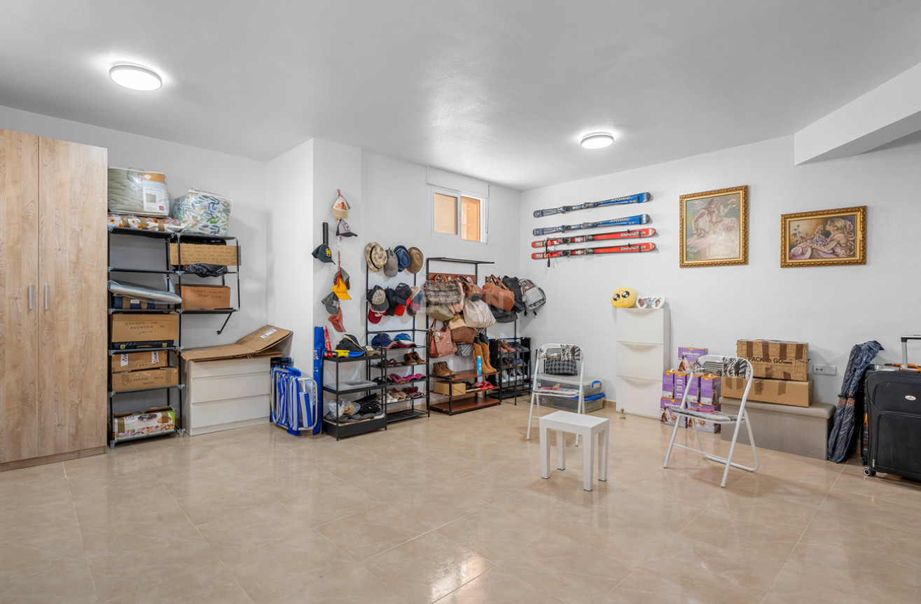 Odsprzedaż - Villa - San Miguel de Salinas - Costa Blanca