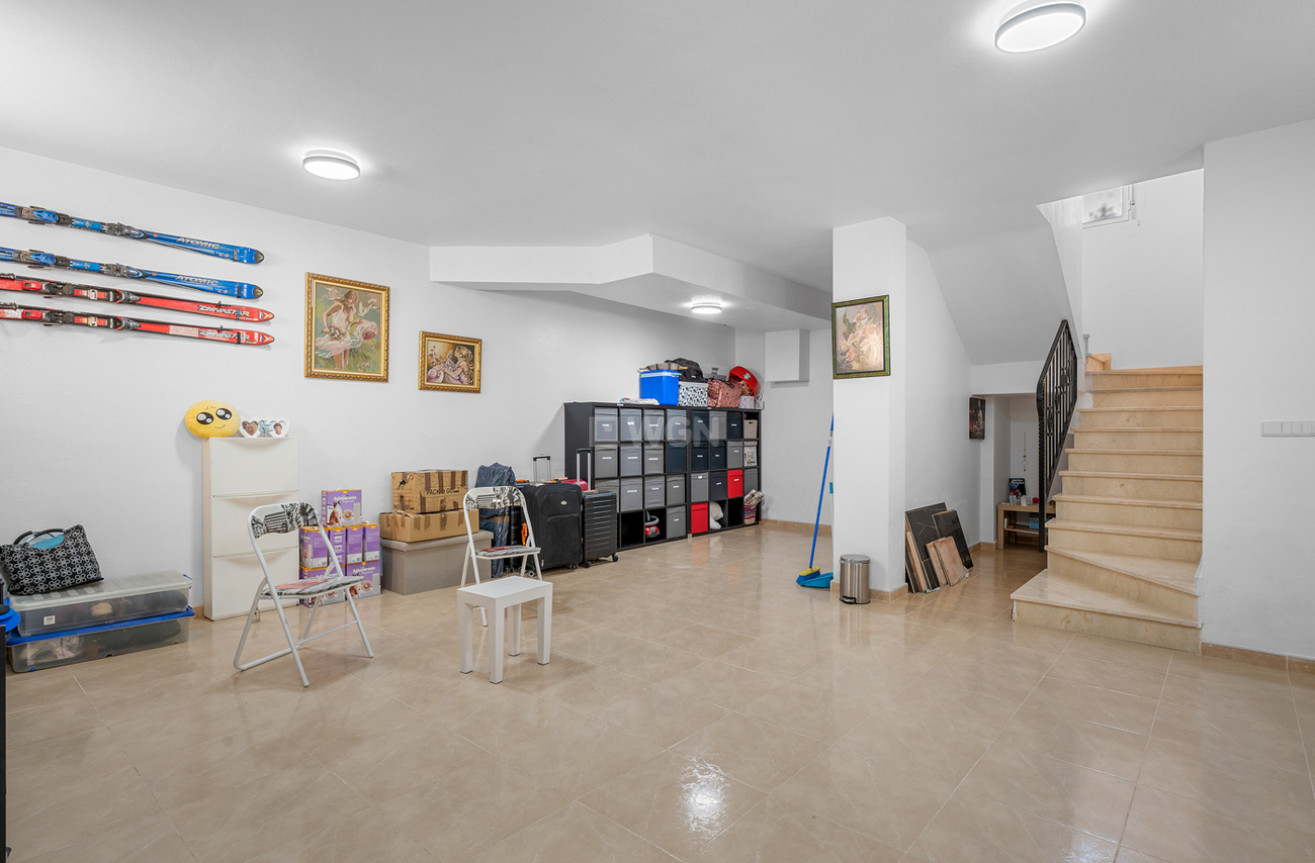 Odsprzedaż - Villa - San Miguel de Salinas - Costa Blanca