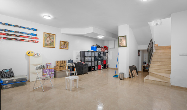 Odsprzedaż - Villa - San Miguel de Salinas - Costa Blanca