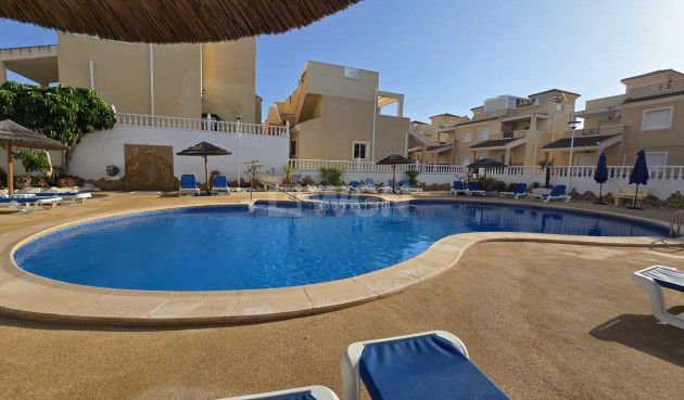 Odsprzedaż - Villa - San Miguel de Salinas - Costa Blanca