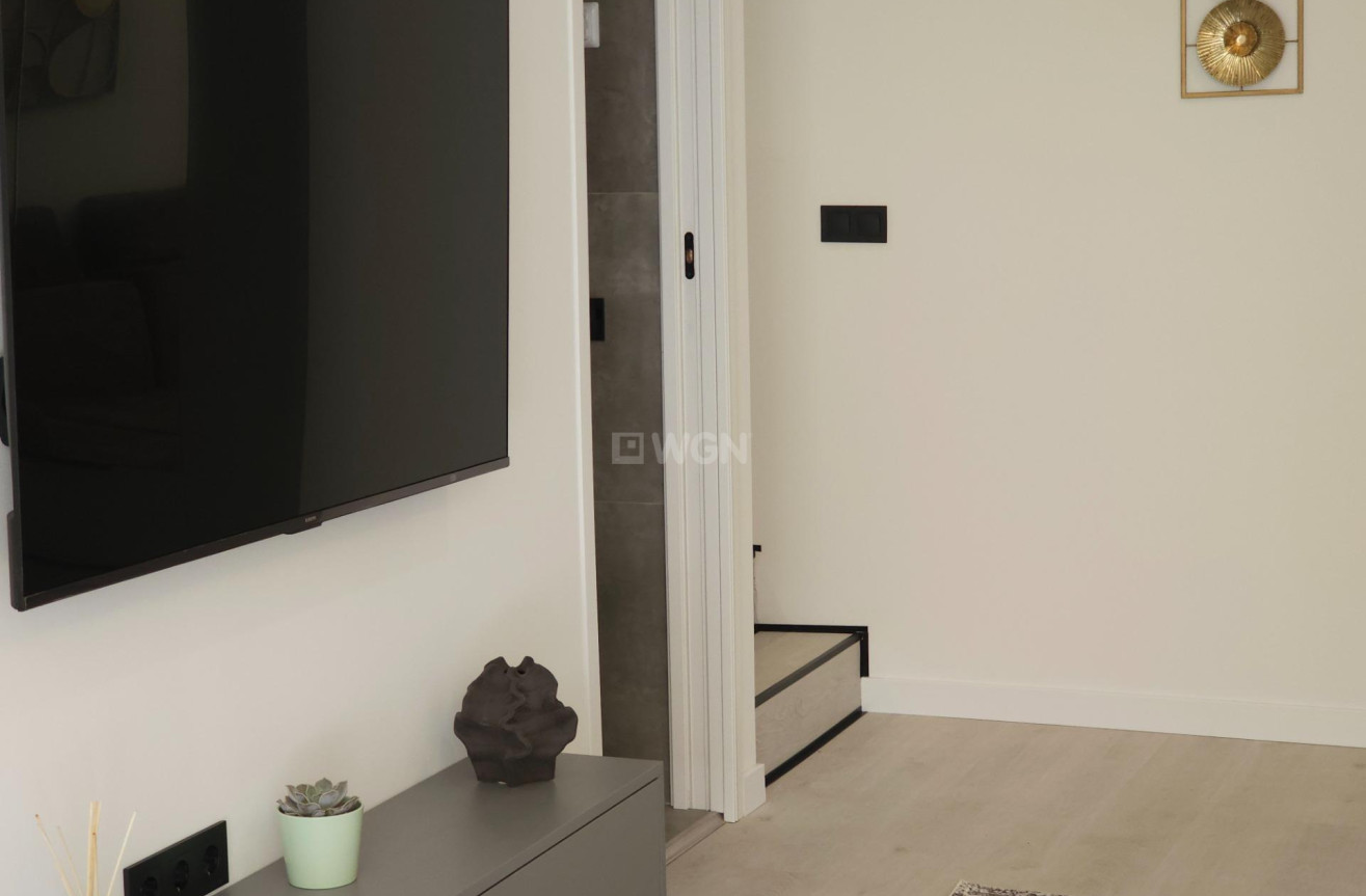 Odsprzedaż - Bungalow - Torrevieja - Los Europeos