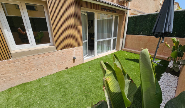 Odsprzedaż - Bungalow - Torrevieja - Los Europeos