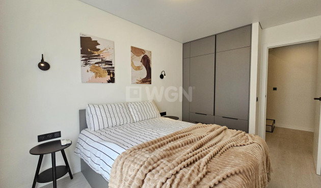Odsprzedaż - Bungalow - Torrevieja - Los Europeos
