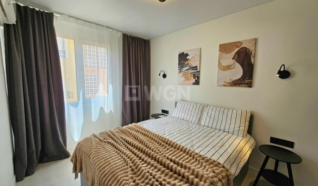 Odsprzedaż - Bungalow - Torrevieja - Los Europeos