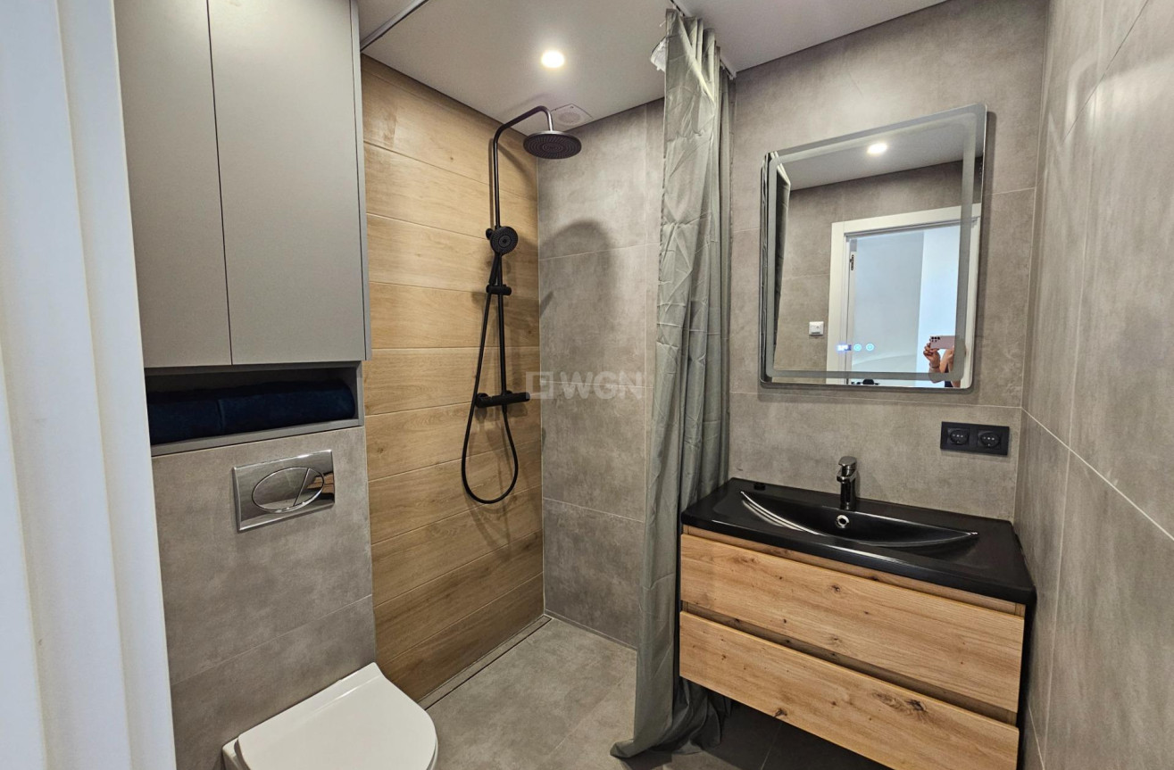 Odsprzedaż - Bungalow - Torrevieja - Los Europeos